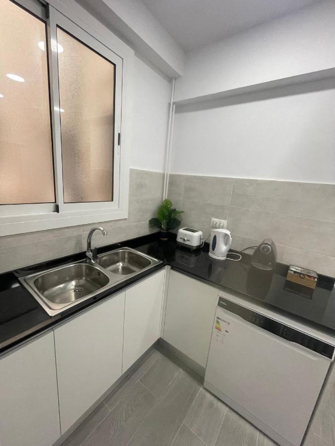 Family-Friendly Home In Central Barcelona 4Bdr Apartment